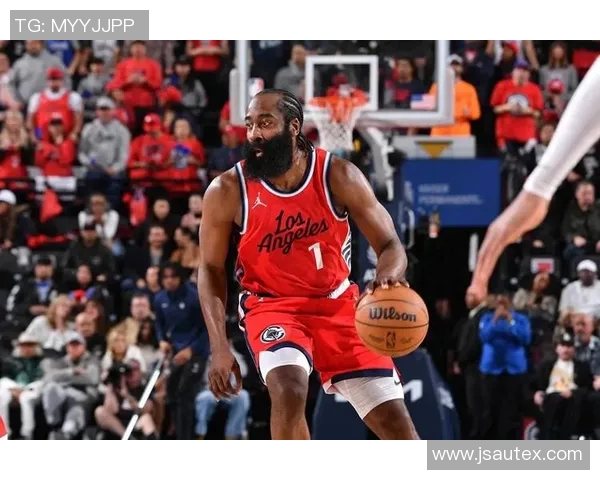 船记:快船本赛季防守退步明显 防守数据惨不忍睹 录像观感更糟糕 船记:快船本赛季防守退步明显 防守数据惨不忍睹 录像观感更糟糕