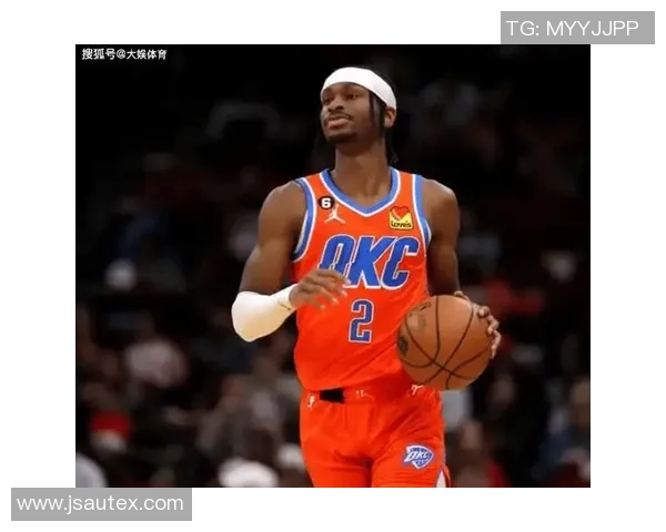 雷霆开赛季8胜0负 上一支达成此成就的卫冕冠军是15-16赛季的勇士 雷霆开赛季8胜0负 上一支达成此成就的卫冕冠军是15-16赛季的勇士