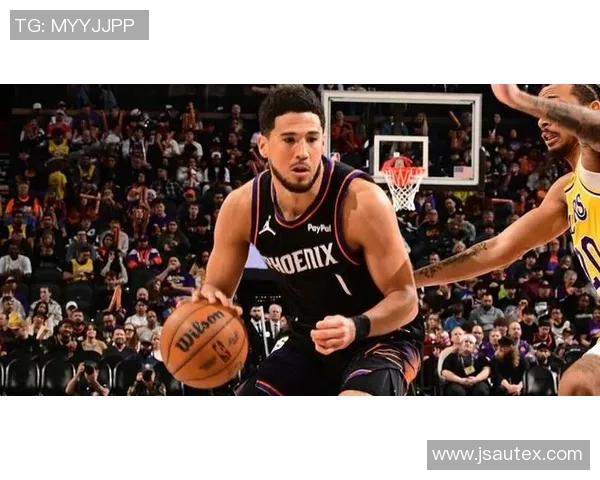 布克21+11詹姆斯23+6 太阳主场大胜湖人